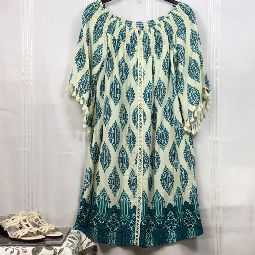 🦚 LOVE FIRE Smocked Off Shoulder Teal Cream Tassel Crochet Trim Dress Sz.M NWOT - Picture 1 of 11